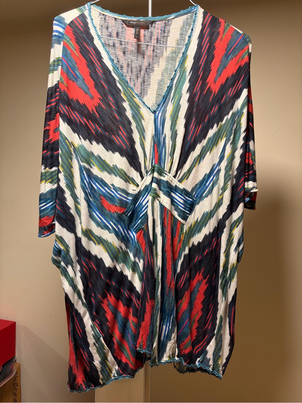 • BCBG MAXAZRIA Boho Ikat Kaftan Beach Swim Cover-Up Tunic S